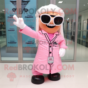 Pink Doctor mascotte...