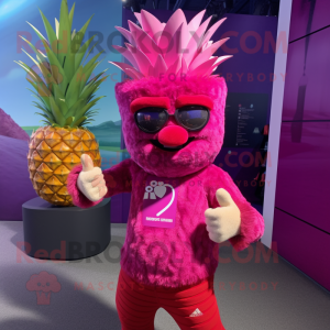 Magenta Pineapple mascotte...