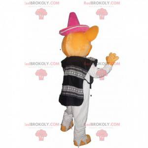 Oranžový maskot myši se sombrero a tradiční tunikou -