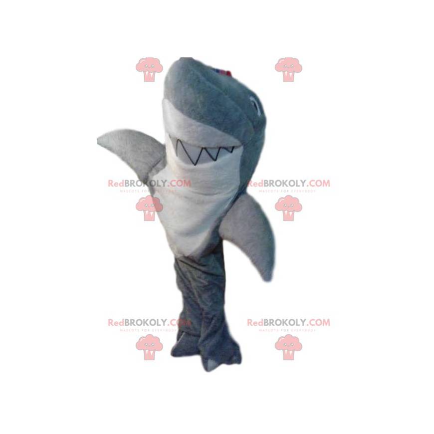 Mascotte squalo grigio e bianco molto sorridente -