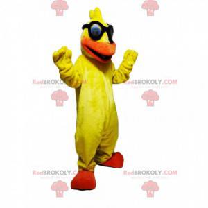 Mascote pato amarelo muito divertido com óculos de sol -