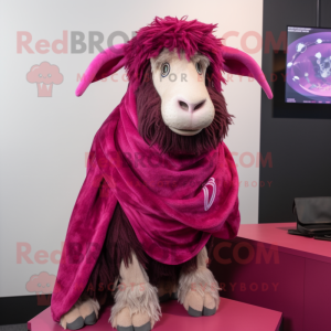 Magenta Boer Goat maskot...