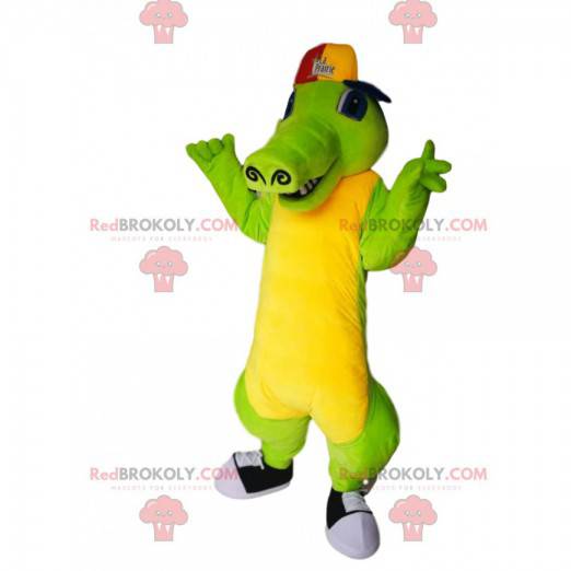 Mascotte de crocodile vert et jaune avec une casquette -