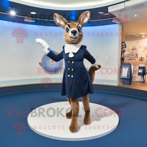 Navy Roe Deer mascotte...