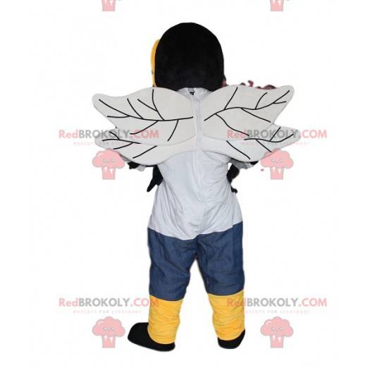 Hummel-Maskottchen mit einem Schwarz-Weiß-Trikot -