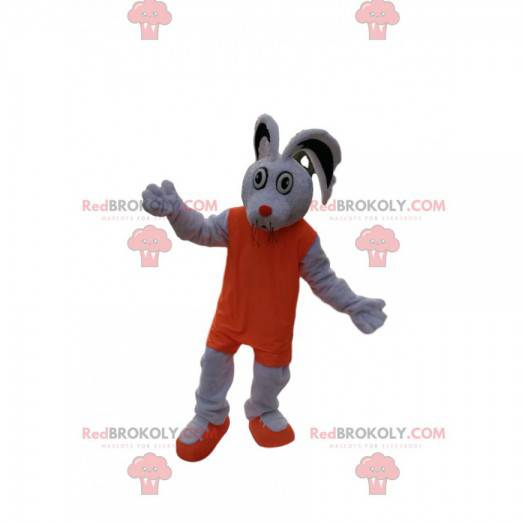 Mascote coelho branco com roupa esportiva laranja -