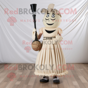 Postać w kostiumie maskotki...
