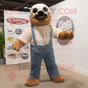 Beige Giant Sloth maskot...