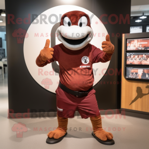 Rust Titanoboa personaje disfrazado de mascota vestido con un Joggers y relojes de pulsera