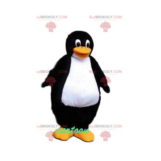 Mascote de pinguim muito musculoso com um grande sorriso -