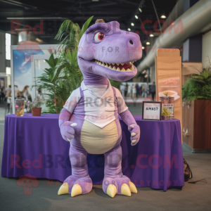 Lavendel T Rex maskot drakt figur kledd med en shorts og koffert