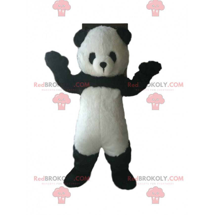 Panda maskot s malou kulatou tlamou - Redbrokoly.com
