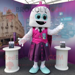 Magenta Ghost mascotte...