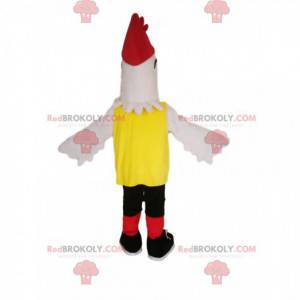 Mascote de frango com roupa esportiva amarela e preta -