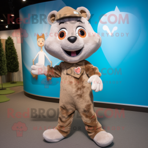 Silver Arrow Of Love maskot...