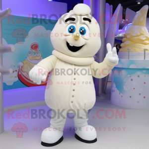 White Ice Cream mascotte...