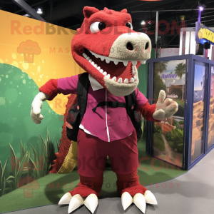 Maroon Crocodile mascotte...