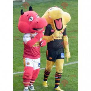 2 mascottes de dragon l'un rouge et l'autre jaune -