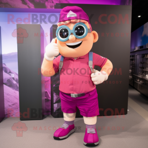 Magenta Strongman mascotte...