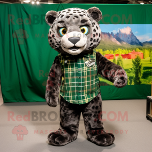 Forest Green Jaguar maskot...