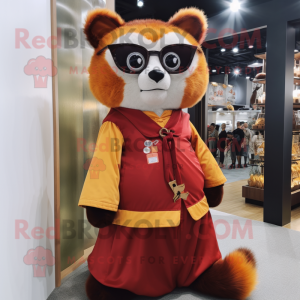 Gold Red Panda maskot...