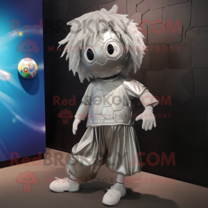 Silver Soccer Ball maskot...