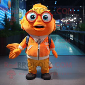 Orange Goldfish maskot...