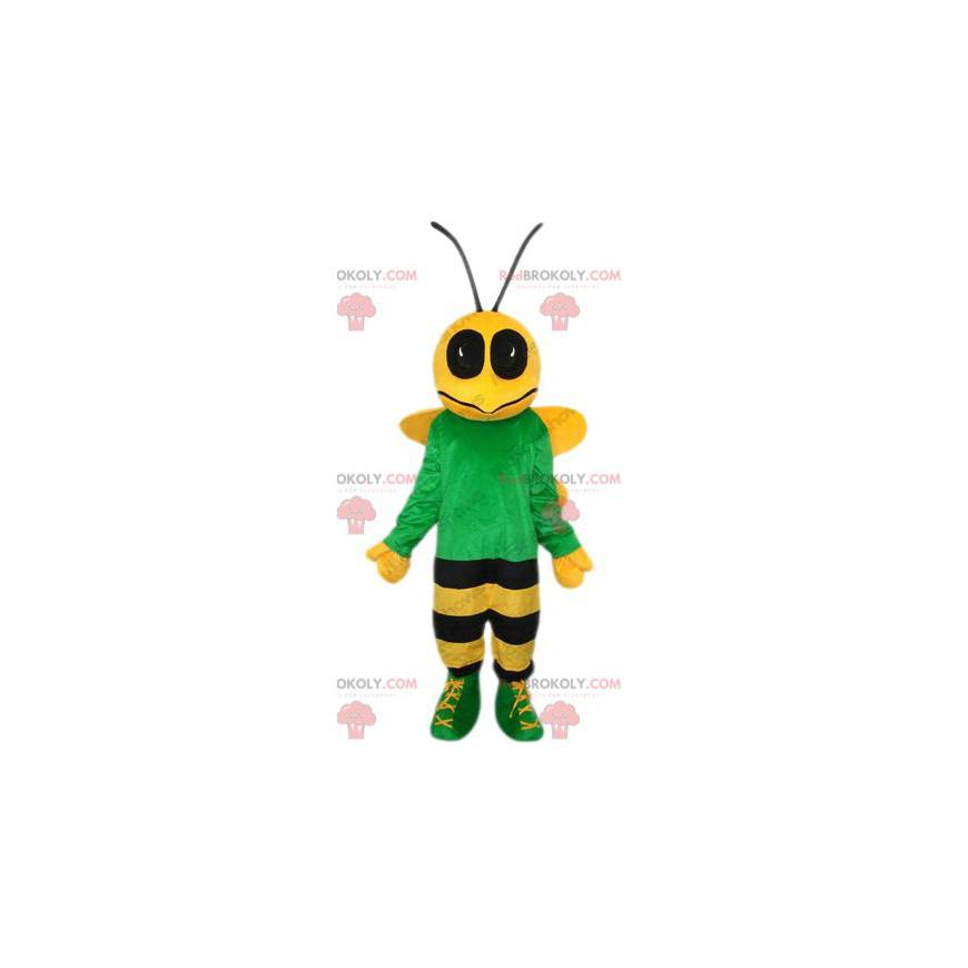 Mascotte van gele en zwarte bijen met een groene trui -