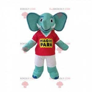 Mascotte d'éléphant bleu avec un t-shirt rouge et un short