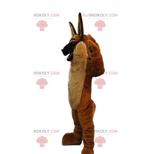 Mascote cachorro marrom ameaçando com orelhas grandes -
