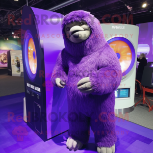 Purple Giant Sloth mascotte...