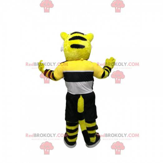 Very threatening tiger mascot with sportswear - Redbrokoly.com