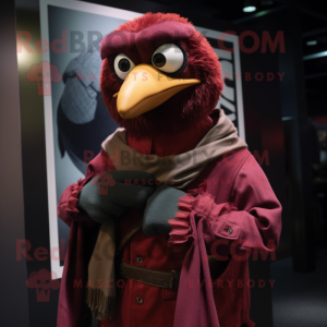 Maroon Crow maskot kostume...