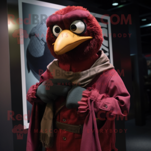 Postava maskota Maroon Crow...
