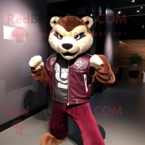 Maroon Puma mascotte...