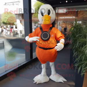 Orange Swan mascotte...