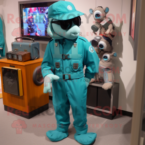 Blågrønn Commando maskot...