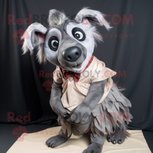 Postava maskota šedé hyeny...
