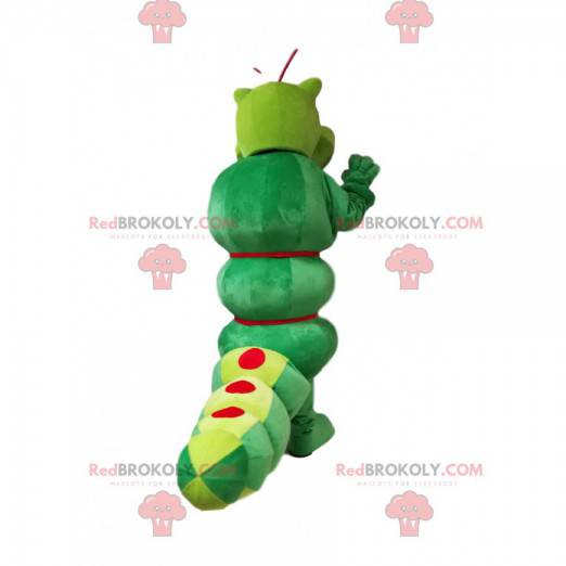 Mascote lagarta verde com um lindo sorriso - Redbrokoly.com