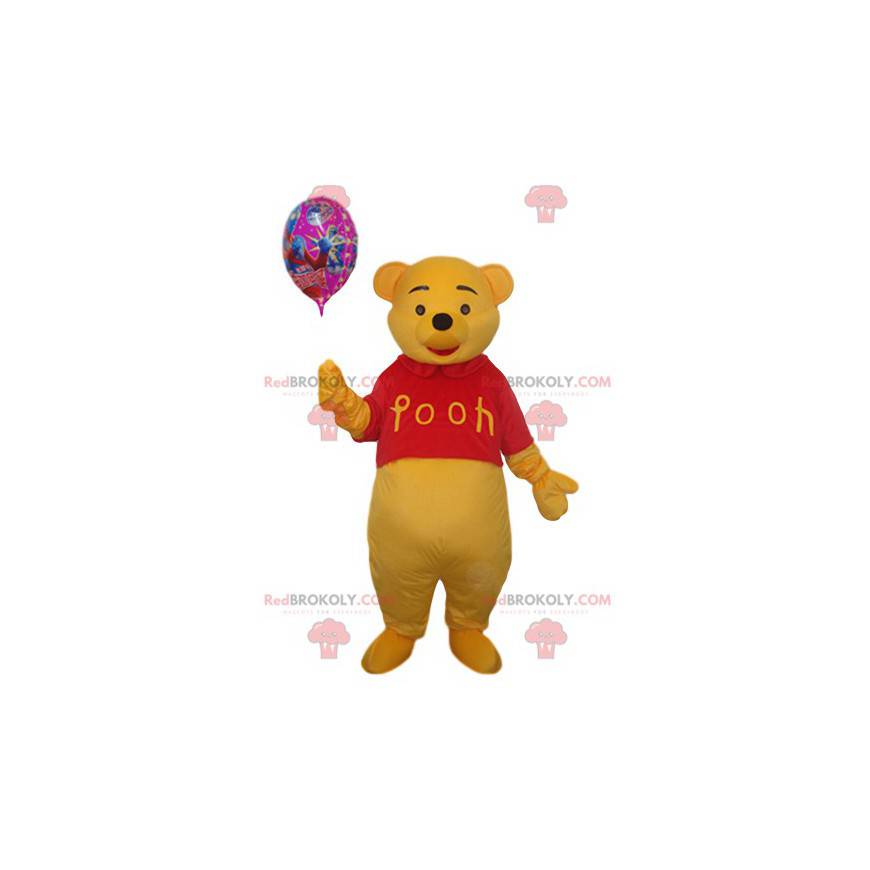 Mascote do ursinho Pooh com uma bola - Redbrokoly.com