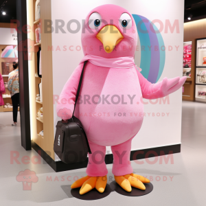 Pink Penguin mascotte...