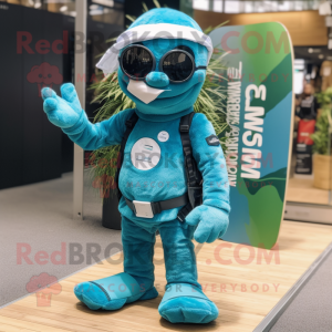 Cyan Commando mascotte...