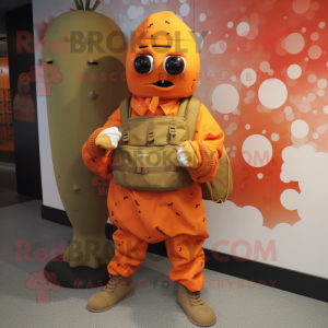 Orange Granat maskot...