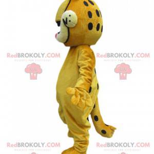 Garfield mascot, our favorite greedy cat - Redbrokoly.com