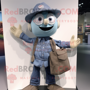 Personaje de traje de...