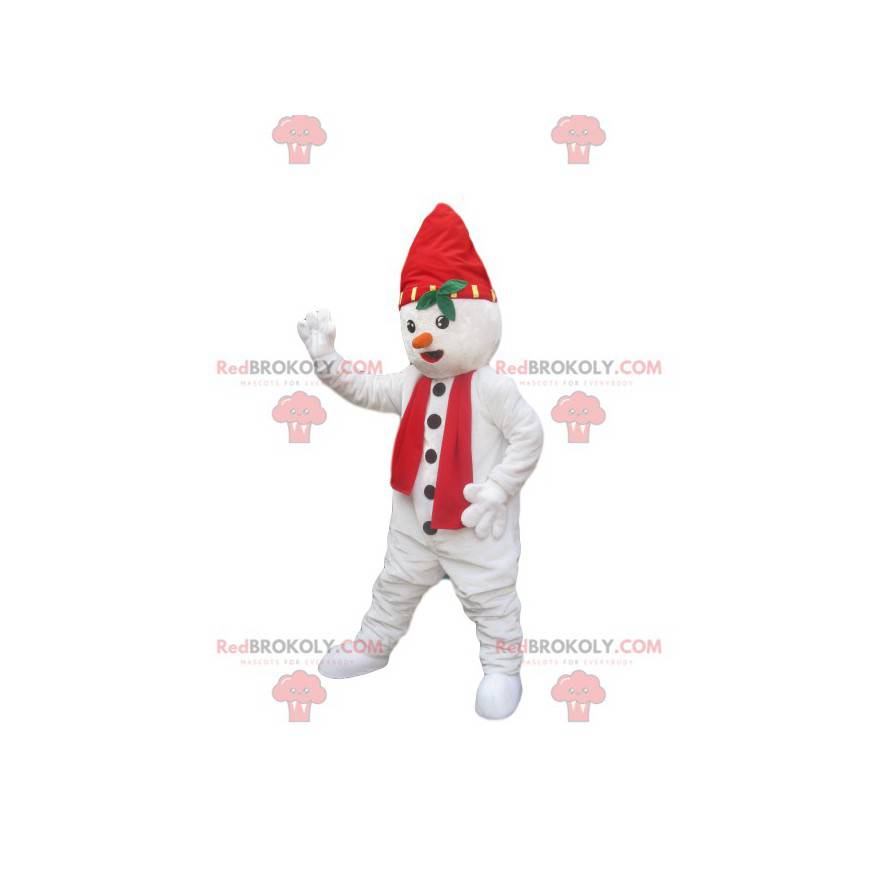 Mascota del muñeco de nieve con un sombrero y una bufanda roja.
