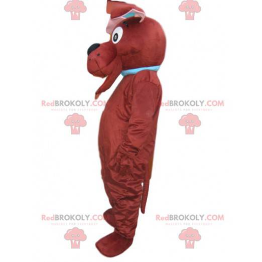 Brun hundemaskot med et stort smil - Redbrokoly.com