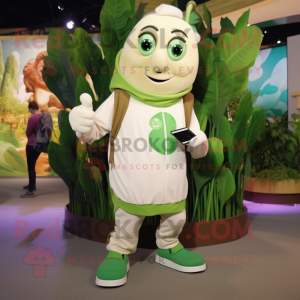 Cream Beanstalk maskot...