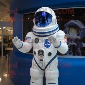 Marin Astronaut maskot...