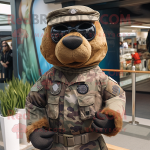 Brown Navy Seal mascotte...